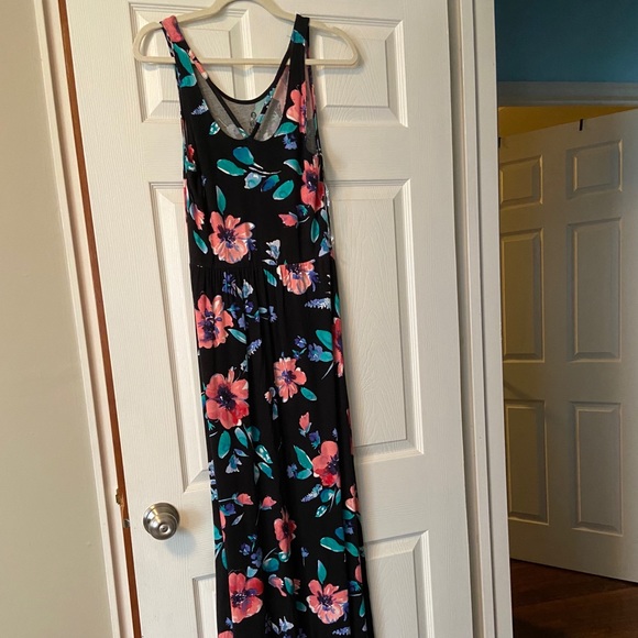 SO Floral Maxi Dress - Picture 4 of 4